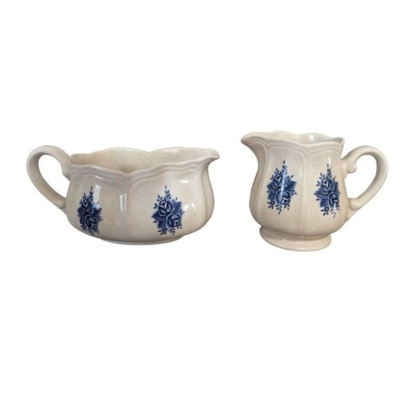 SEARS Mayhill creamer and gravy boat Federalist, Blue Flowers, 9 1/4 i - Picture 2 of 9